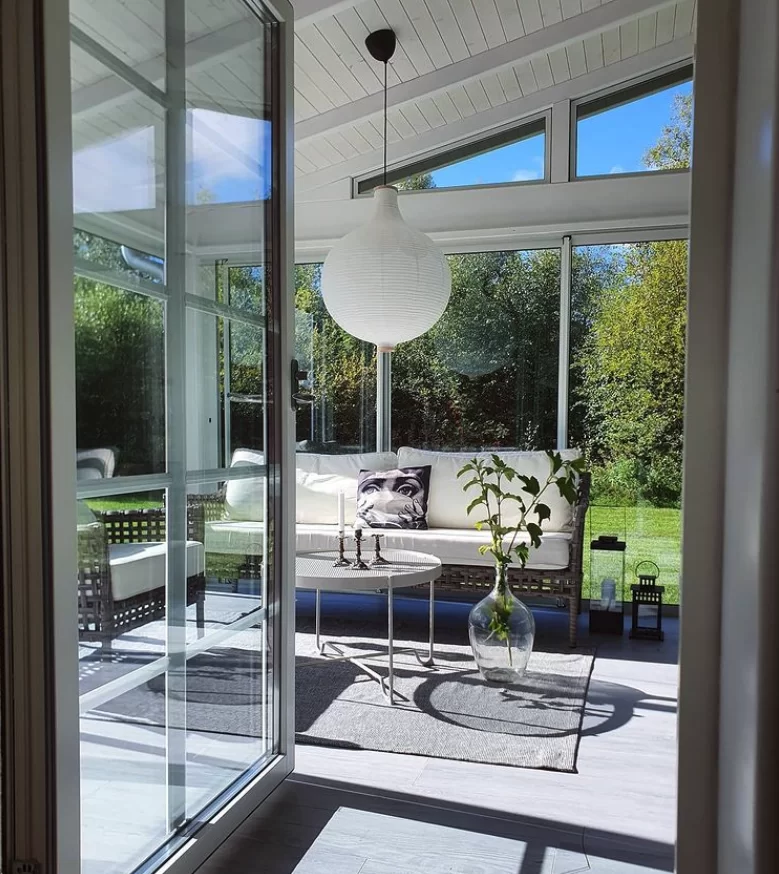 inglasning glasa in veranda terrass altan i stockholm uppsala norrtalje akersberga taby upplands vasby